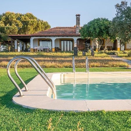 Eco-Lodge En La Reserva Privada Campanarios De Azaba - Proyecto De Conservacion Эспеха Экстерьер фото